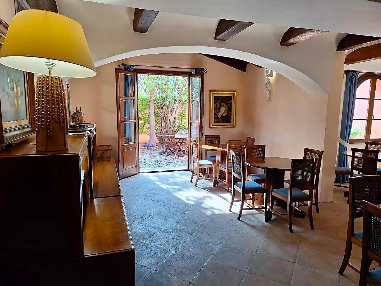 Hotel Il Vecchio Mulino Àrbatax 3*,  İtalya