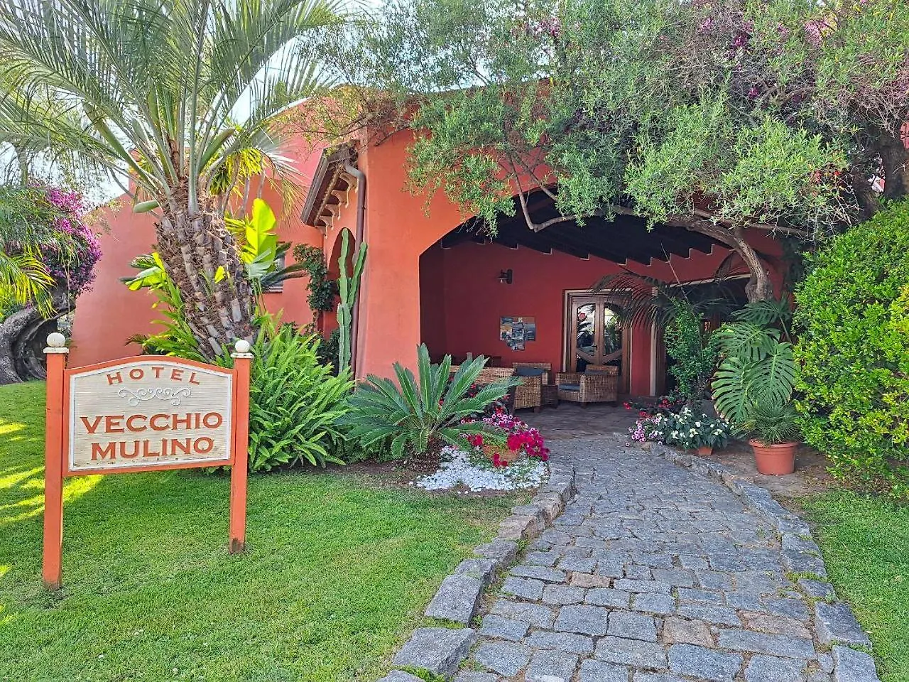 Hotel Il Vecchio Mulino Àrbatax 3*,  İtalya
