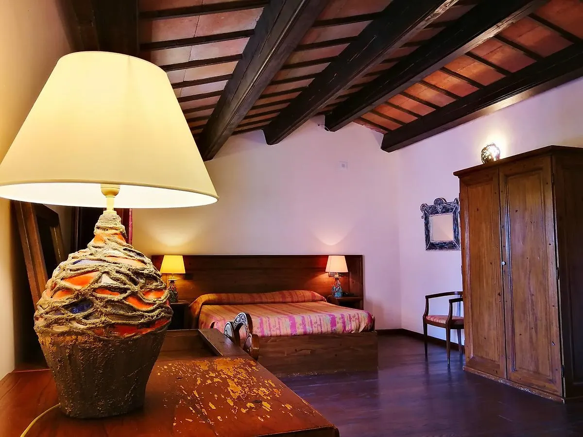 Hotel Il Vecchio Mulino Àrbatax 3*,  İtalya