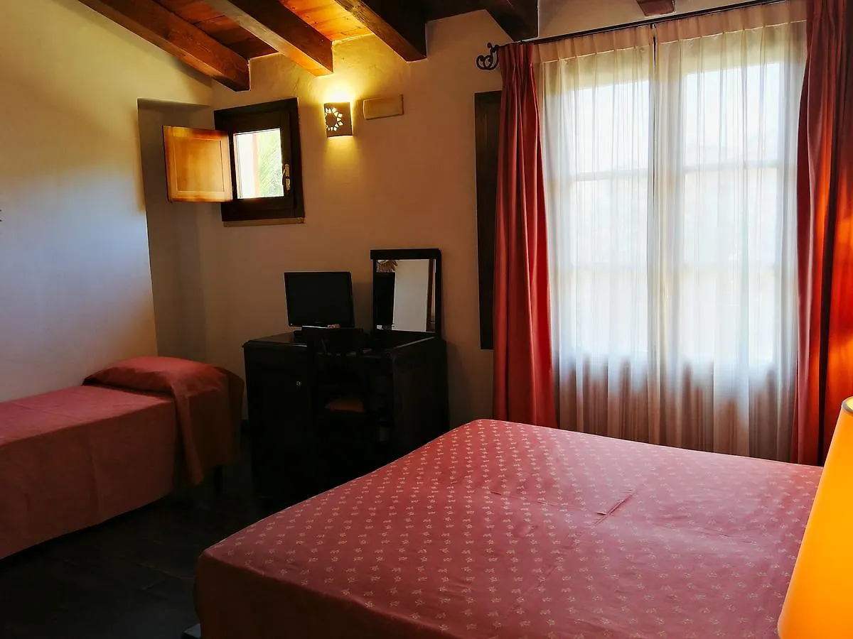 Hotel Il Vecchio Mulino Àrbatax 3*,